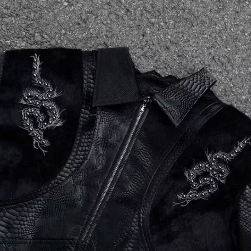 Мужская черная куртка с тиснен – обзор и цена Embroidery Gothic