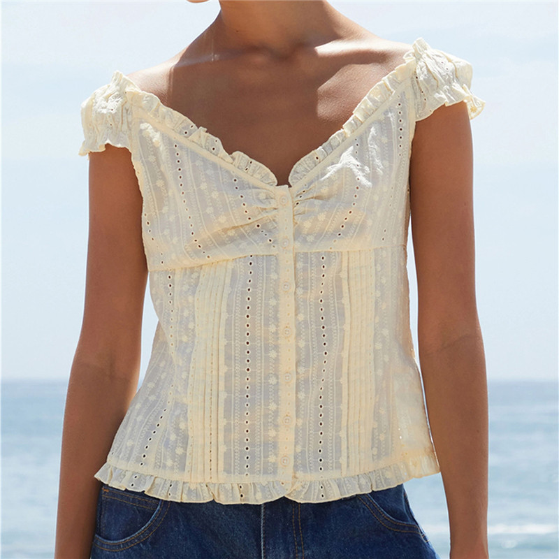 Женская блузка с открытыми пле – обзор и цена Embroidery Eyelet