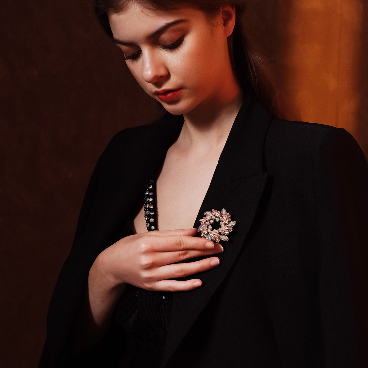 Жемчужная брошь, булавка, снеж – обзор и цена Embroidery Kaftan
