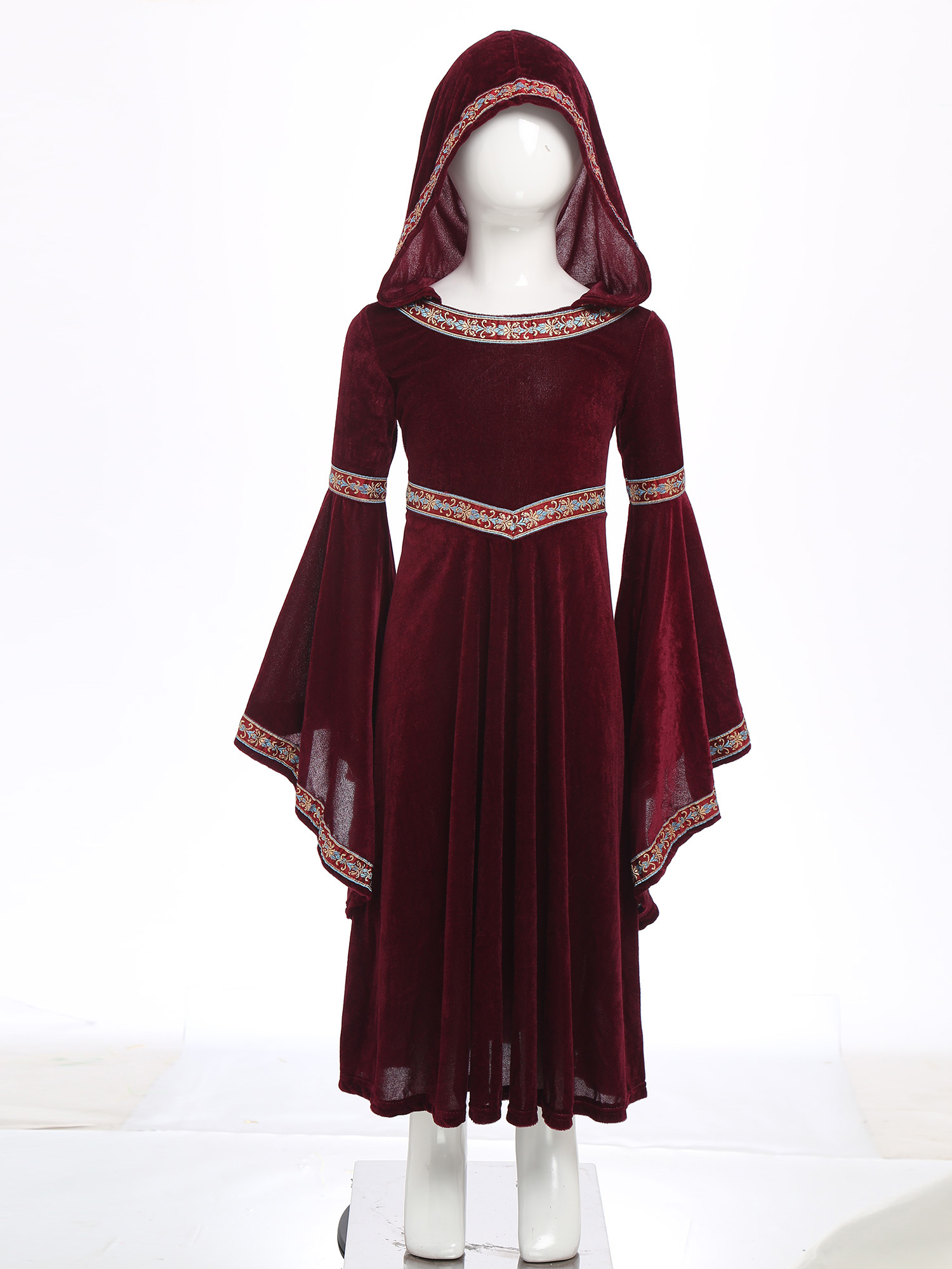 Средневековый костюм принцессы – обзор и цена Embroidery Gothic