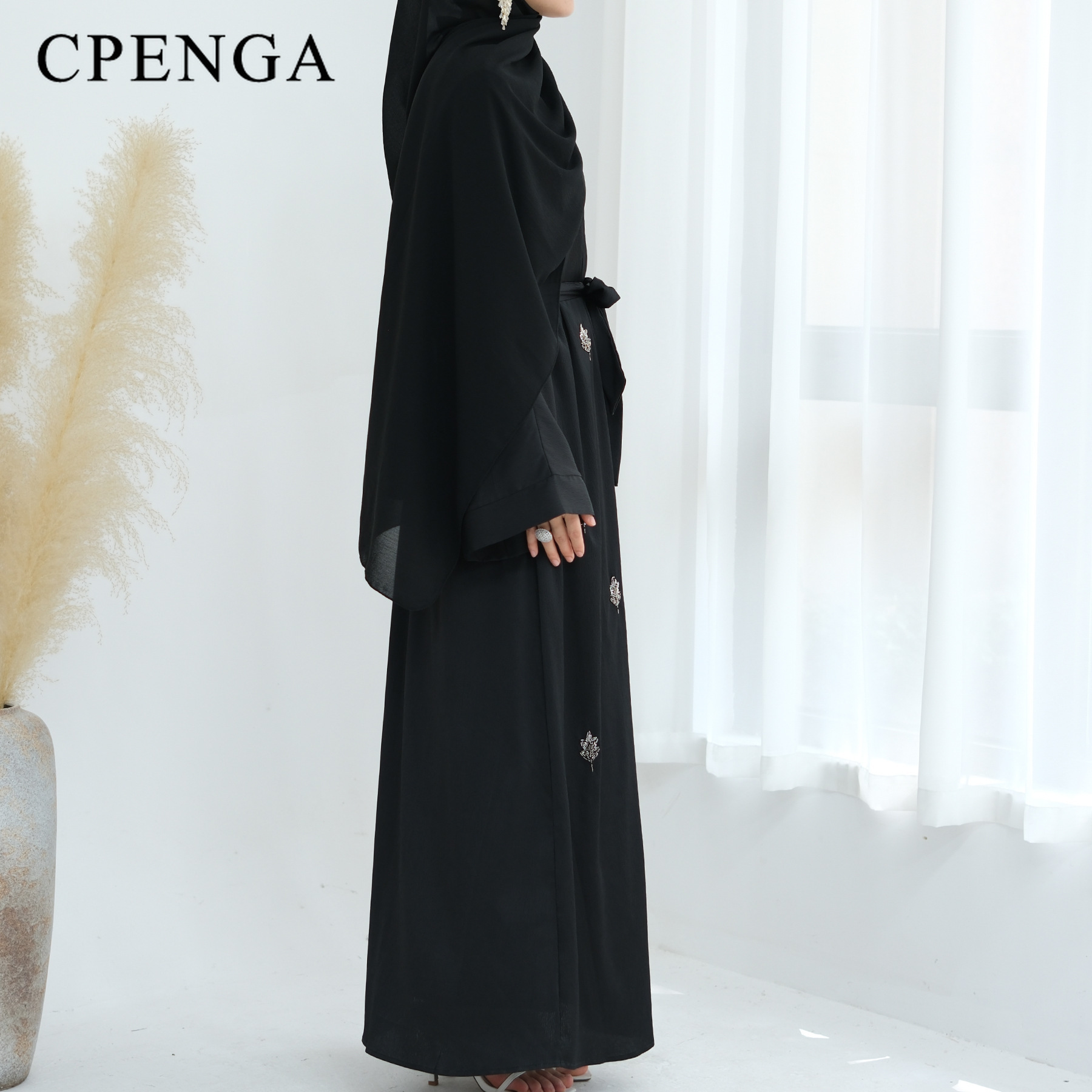 Роскошная вышивка, Дубай, Абая – обзор и цена Embroidery Arabic